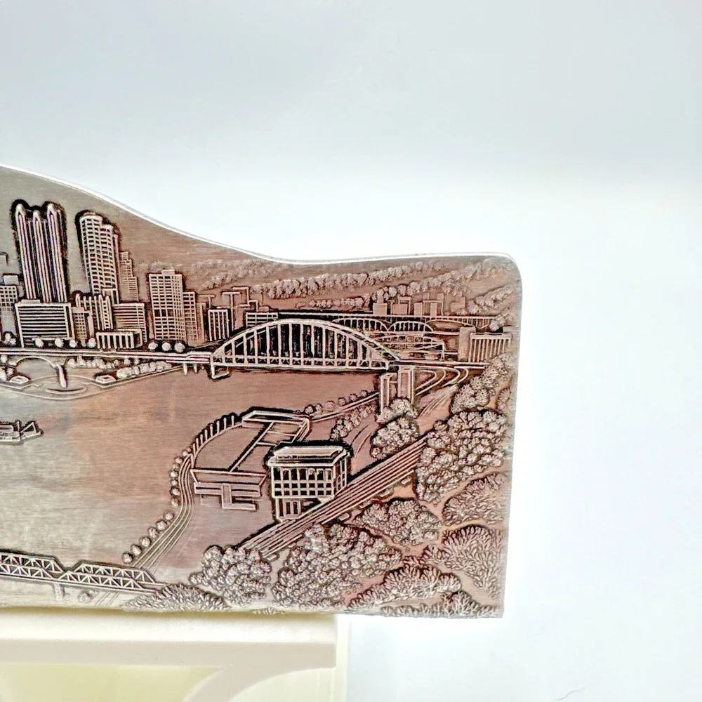 Pittsburgh Three Rivers Skyline Pewter Desk Clock Allegheny Monongahela Ohio‎